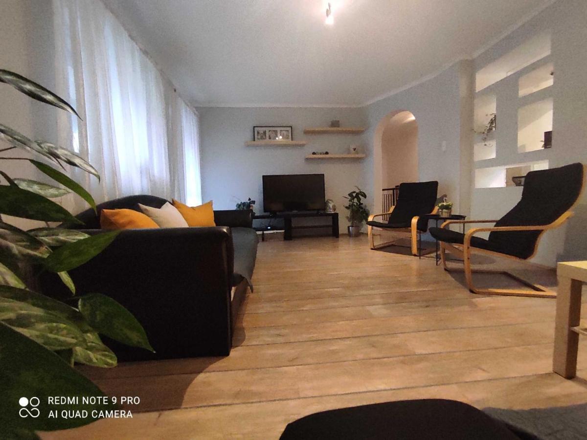Felho Apartman Balatonfüred Exteriör bild